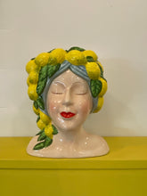 Afbeelding in Gallery-weergave laden, Citroen vaas vrouw
