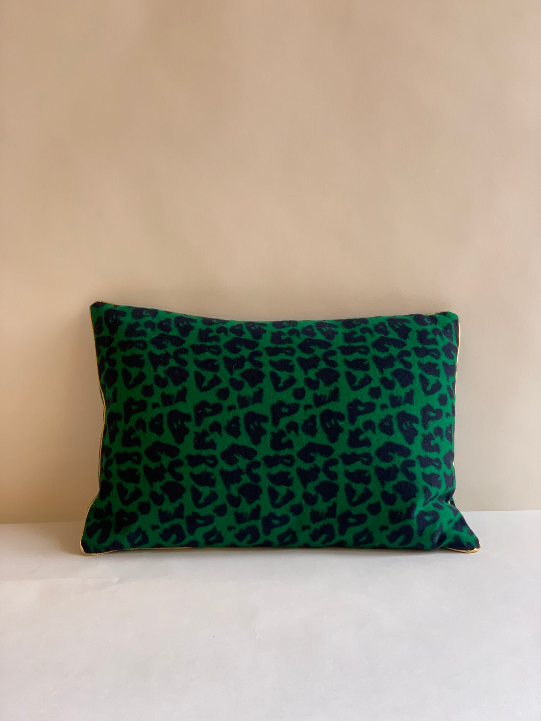Leopaard Groen Kussen