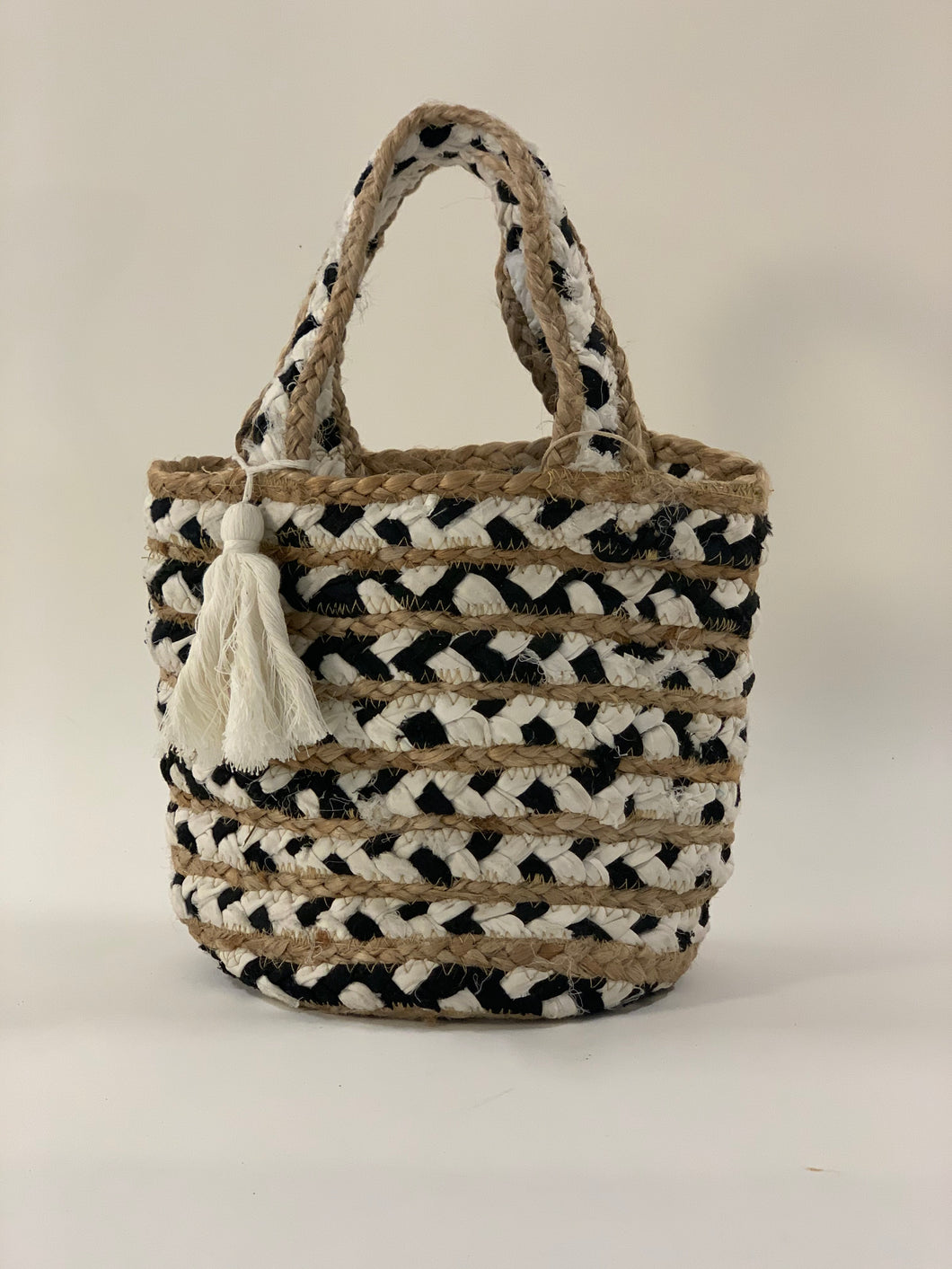 Tasje rotan zwart wit